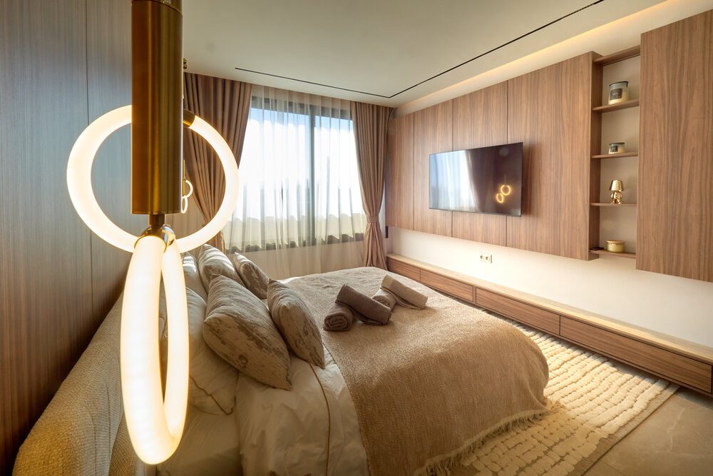 Suite avec suspension en anneau et boiseries