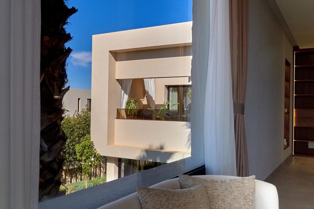 Détail de la façade et d'un balcon